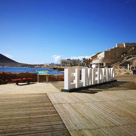 Apartment El Medano, New Apartment, 3 Bedrooms El Medano (Tenerife)